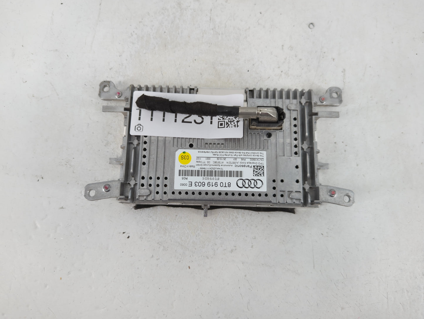 2013-2016 Audi A4 Information Display Screen - Oemusedautoparts1.com