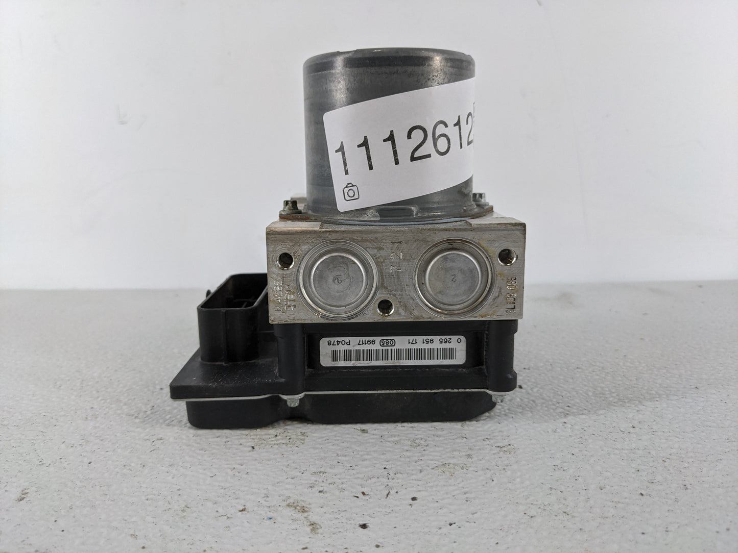 2010-2012 Audi A4 ABS Pump Control Module Replacement P/N:8K0 614 517 FK 0 265 250 Fits Fits 2010 2011 2012 OEM Used Auto Pa