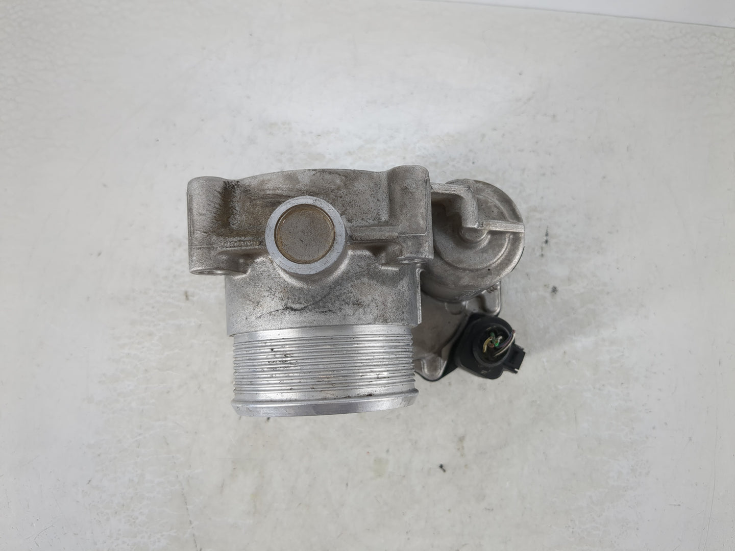 2005-2016 Audi A4 Throttle Body P/N:06F 133 062 T 06F 133 062 Q Fits OEM Used Auto Parts - Oemusedautoparts1.com