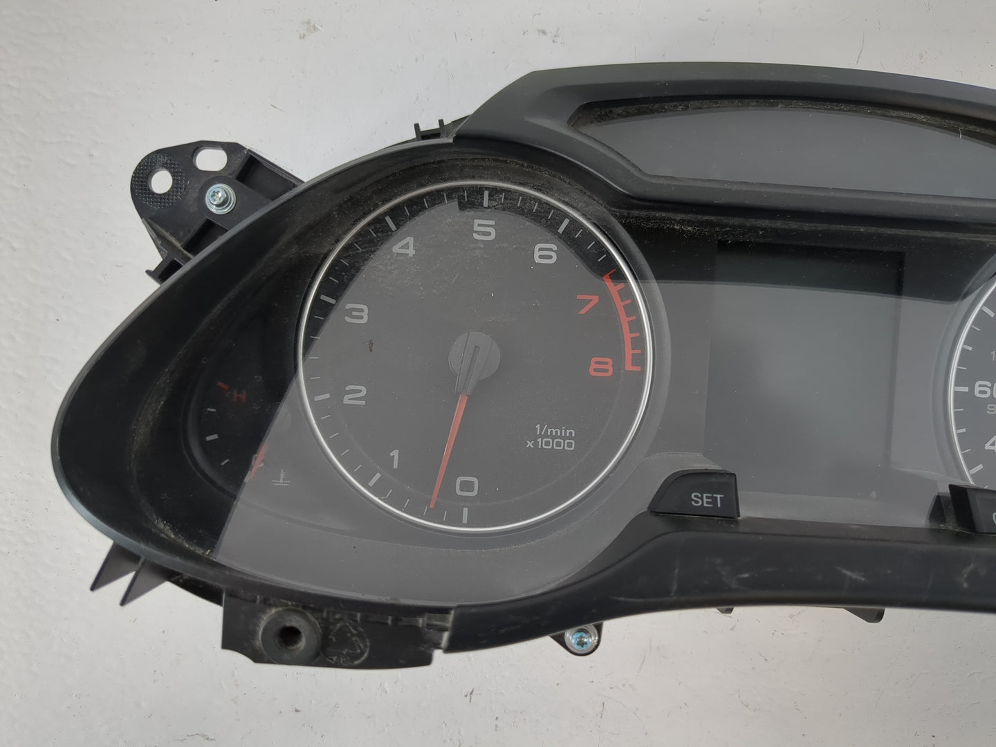 2010-2012 Audi A4 Instrument Cluster Speedometer Gauges P/N:8K0 920 950 E Fits Fits 2010 2011 2012 OEM Used Auto Parts - Oem