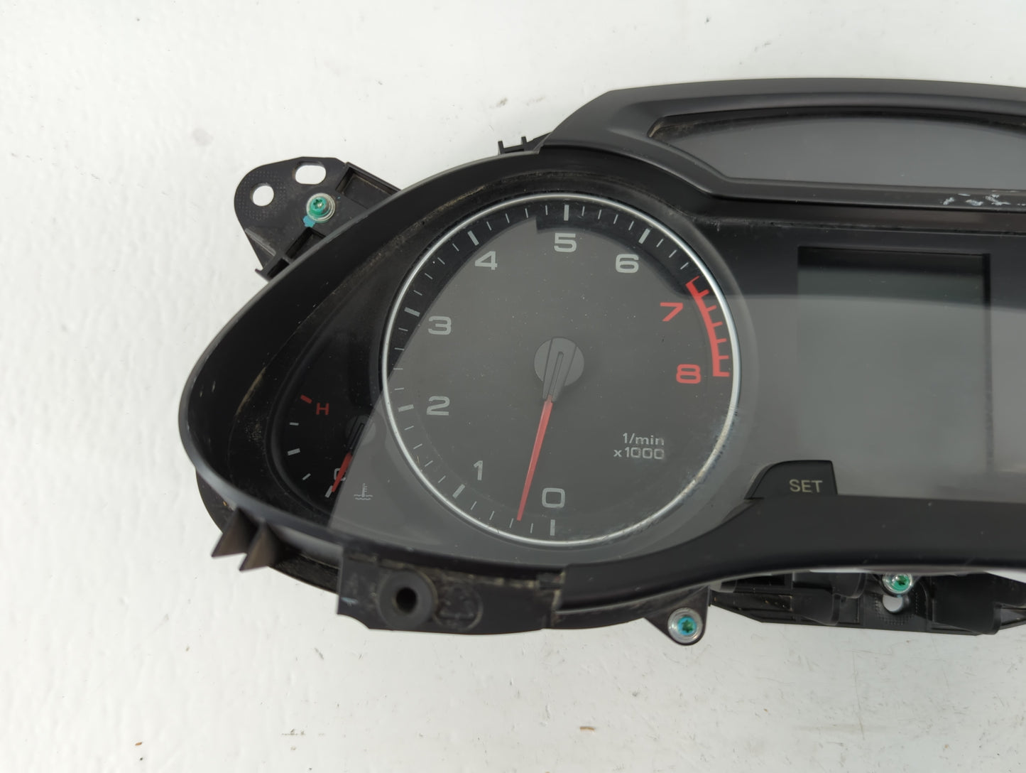 2010-2012 Audi A4 Instrument Cluster Speedometer Gauges P/N:8K0 920 950 E Fits Fits 2010 2011 2012 OEM Used Auto Parts - Oem