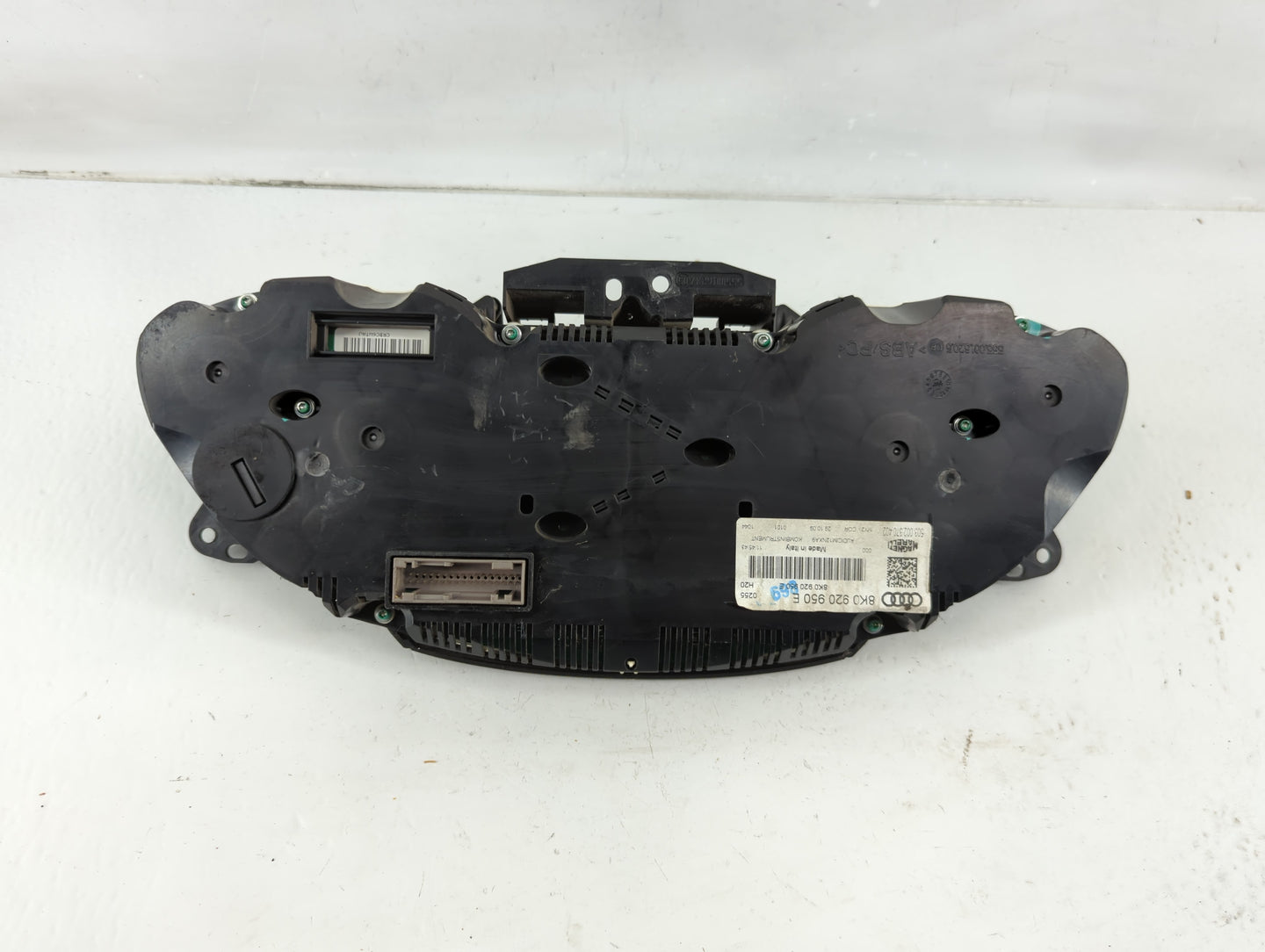 2010-2012 Audi A4 Instrument Cluster Speedometer Gauges P/N:8K0 920 950 E Fits Fits 2010 2011 2012 OEM Used Auto Parts - Oem