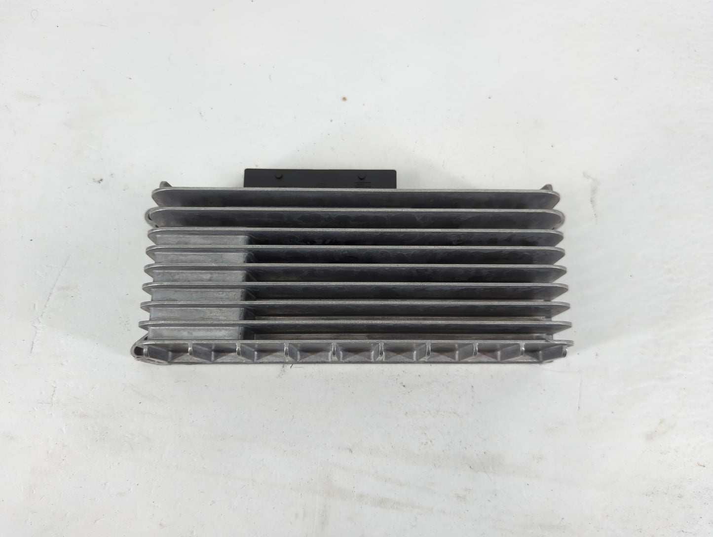 2010 Audi A4 PCM Engine Control Computer ECU ECM PCU OEM P/N:8T0 035 223 AH Fits OEM Used Auto Parts - Oemusedautoparts1.com