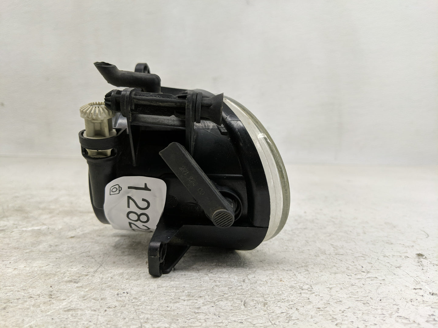 2009-2012 Audi A4 Passenger Right Oem Fog Light Lamp - Oemusedautoparts1.com