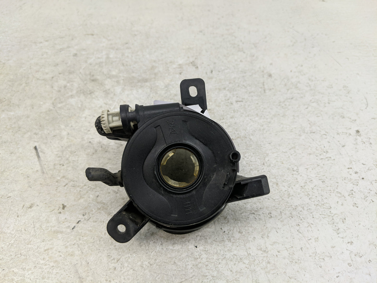 2009-2012 Audi A4 Passenger Right Oem Fog Light Lamp - Oemusedautoparts1.com