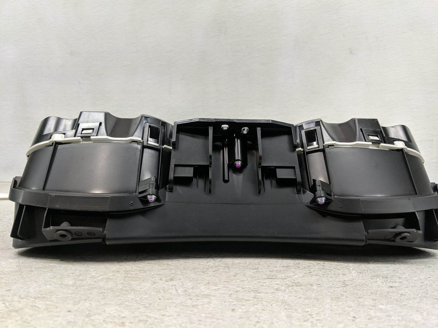 2010-2012 Audi A4 Instrument Cluster Speedometer Gauges P/N:8K0 920 980 M Fits Fits 2010 2011 2012 OEM Used Auto Parts - Oem