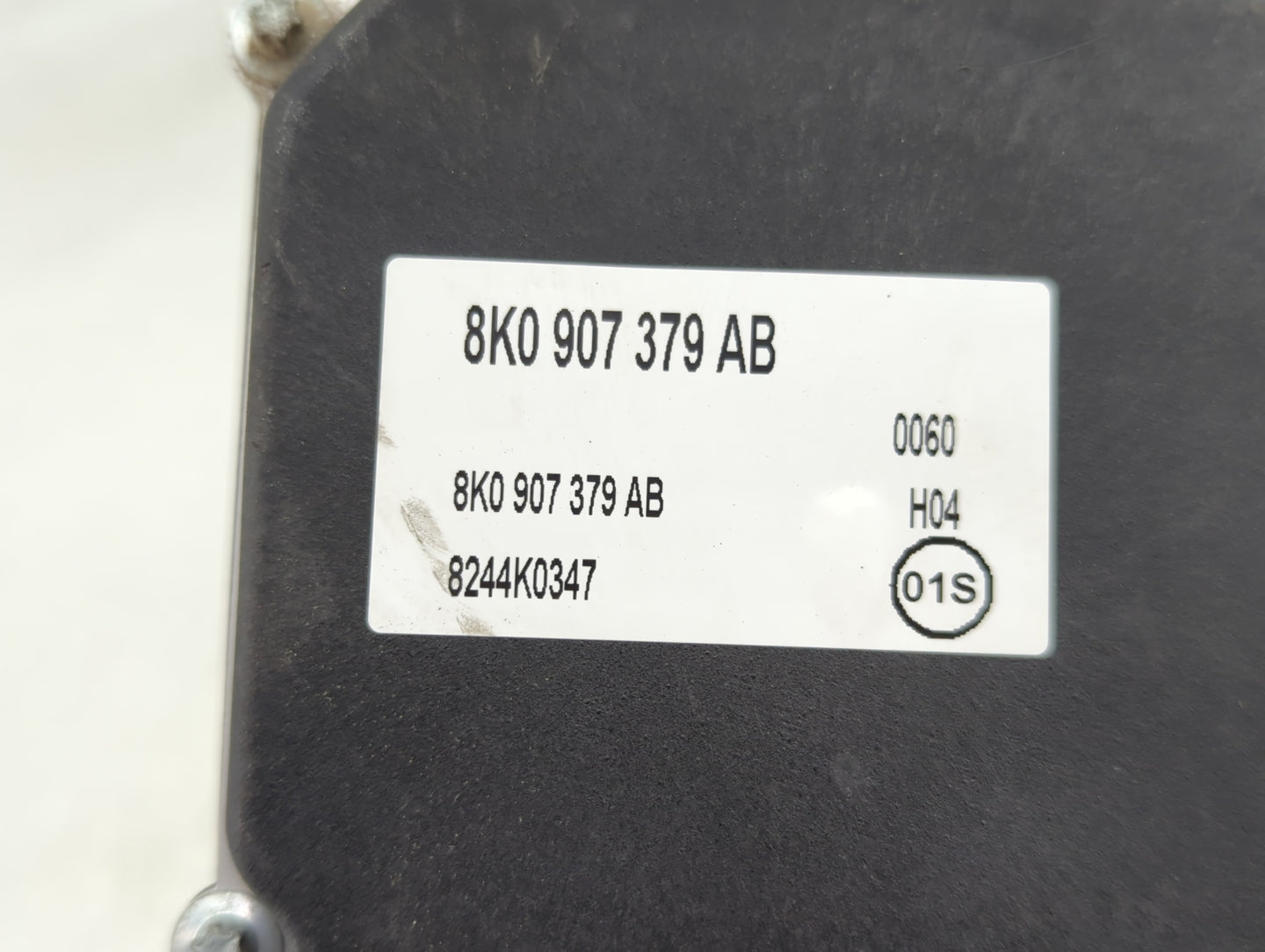 2009-2010 Audi A4 ABS Pump Control Module Replacement P/N:8K0 907 379 AB 8K0 907 379 BT Fits Fits 2009 2010 OEM Used Auto Pa