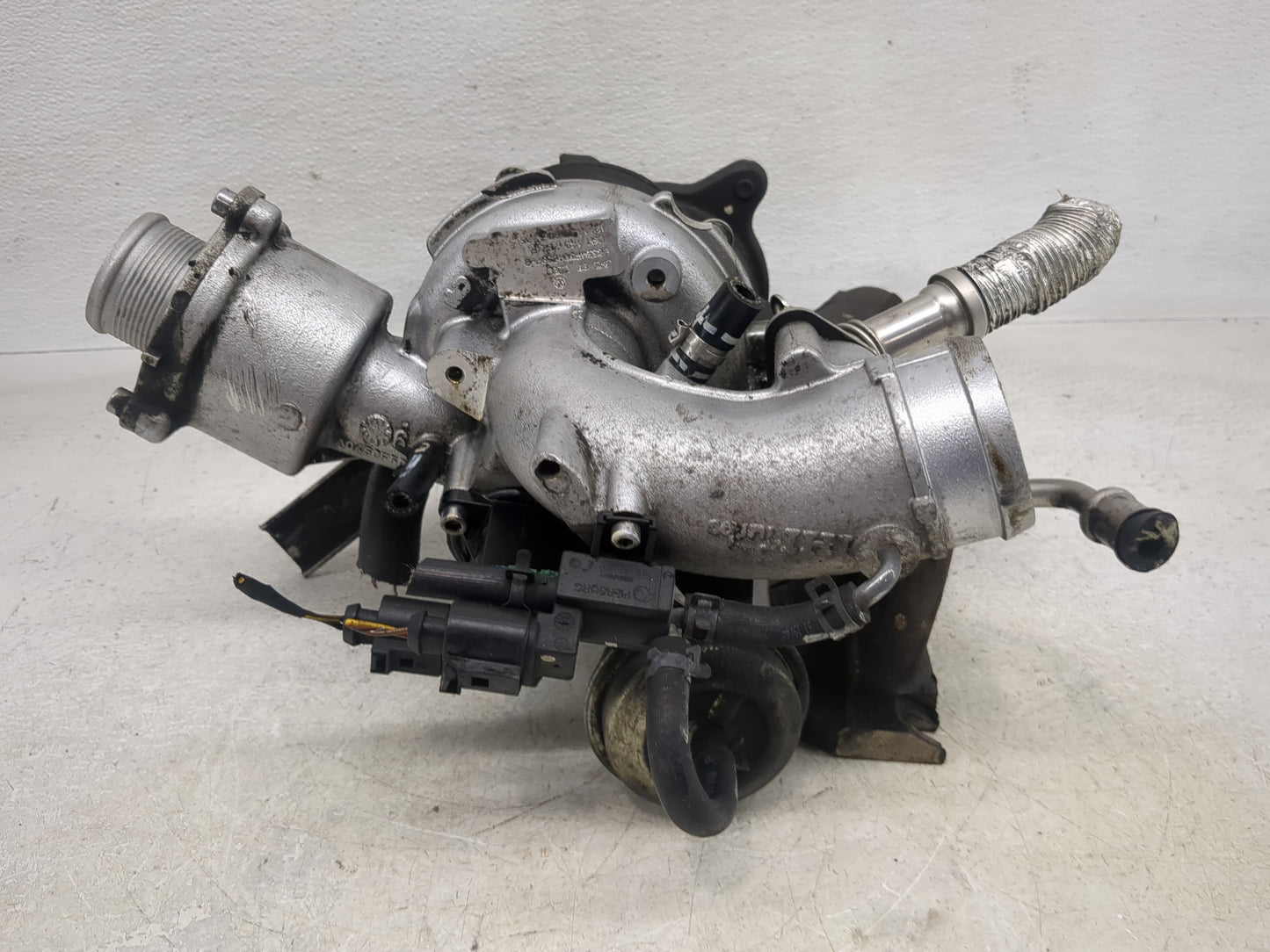 2009-2012 Audi A4 Turbocharger Turbo Charger Super Charger Supercharger - Oemusedautoparts1.com
