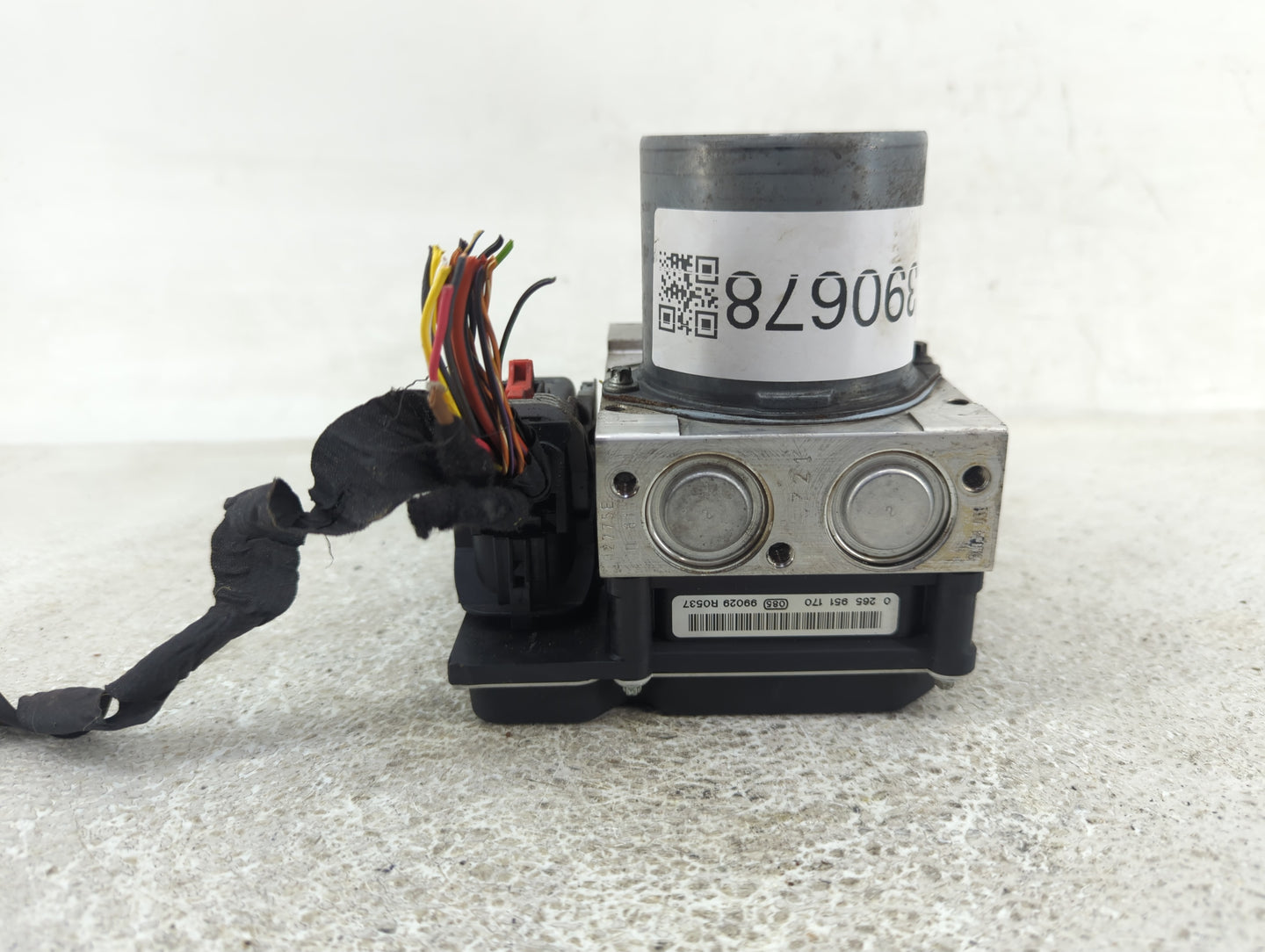 2009-2010 Audi A4 ABS Pump Control Module Replacement P/N:0 265 236 188 8K061451 Fits Fits 2009 2010 OEM Used Auto Parts - O