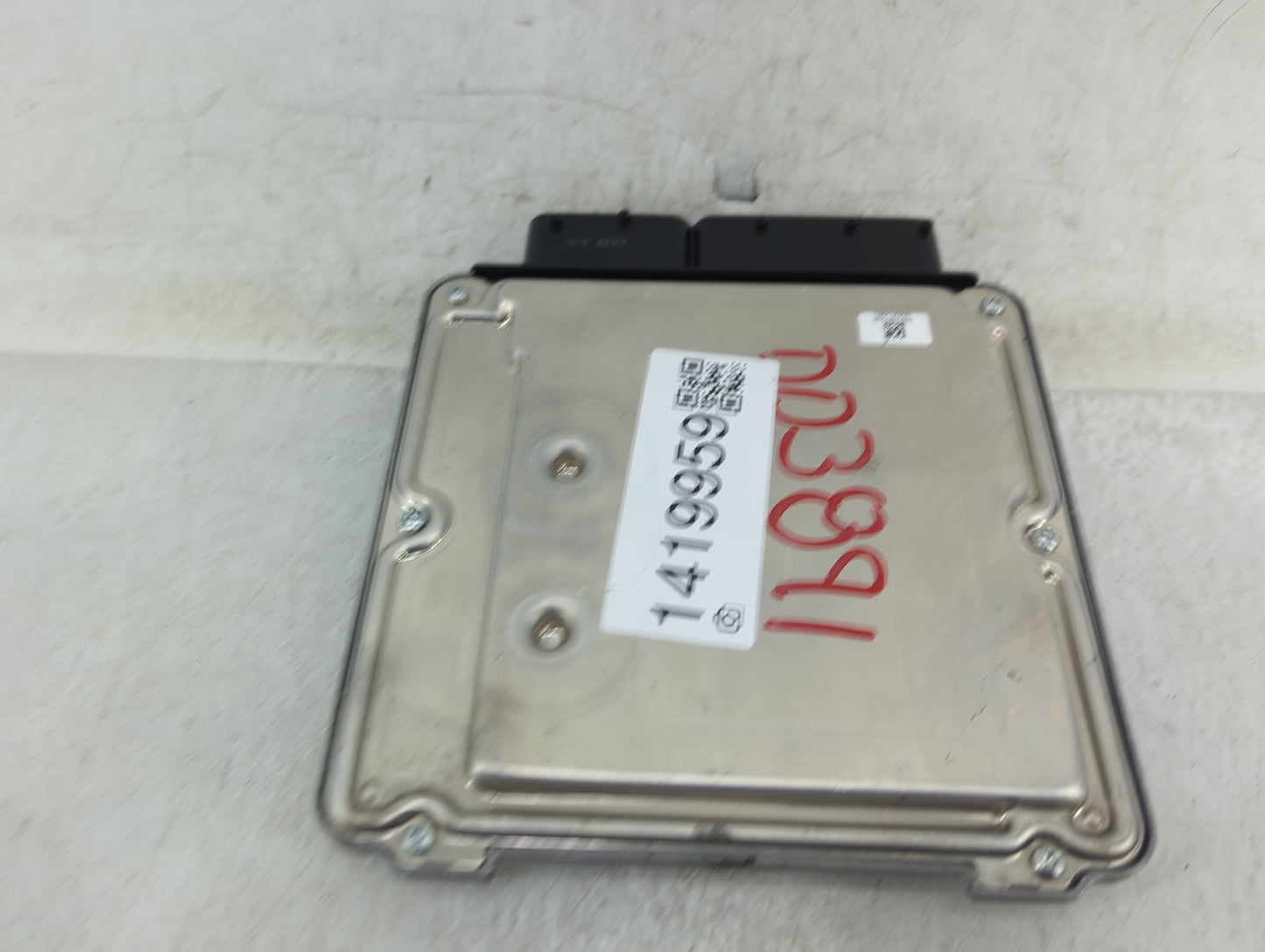 2010 Audi A4 PCM Engine Control Computer ECU ECM PCU OEM P/N:0 261 S05 139 8K2 907 115 AA Fits OEM Used Auto Parts - Oemused