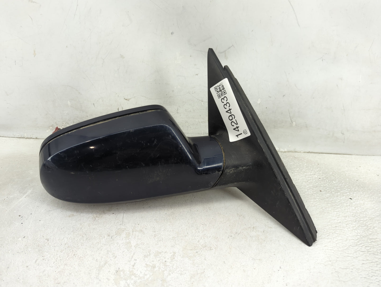 2010-2016 Audi A4 Passenger Side View Mirror - Right Door Mirror OEM Used - Oemusedautoparts1.com