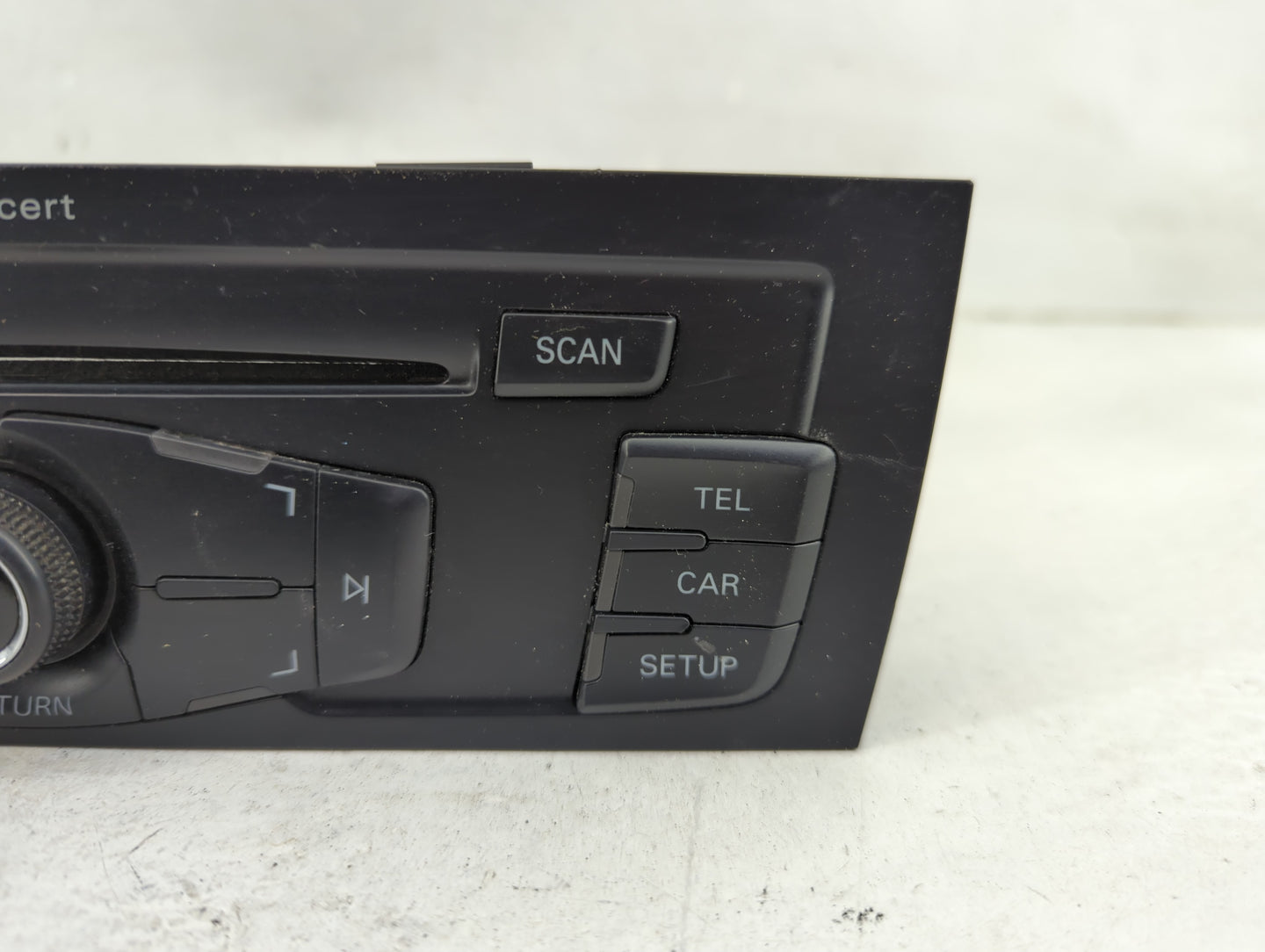 2010-2012 Audi A4 Radio AM FM Cd Player Receiver Replacement P/N:2157740.4 MGCFC00203C Fits OEM Used Auto Parts - Oemusedaut