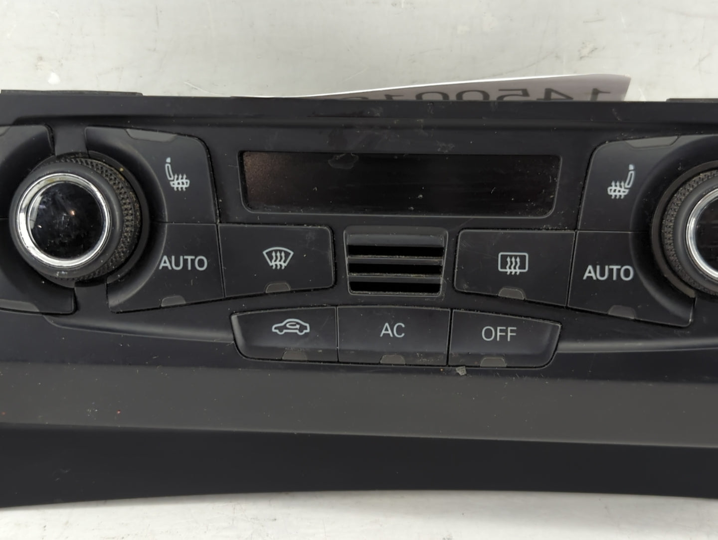 2009-2012 Audi A4 Climate Control Module Temperature AC/Heater Replacement P/N:8T1 820 043 AQ Fits Fits 2008 2009 2010 2011 