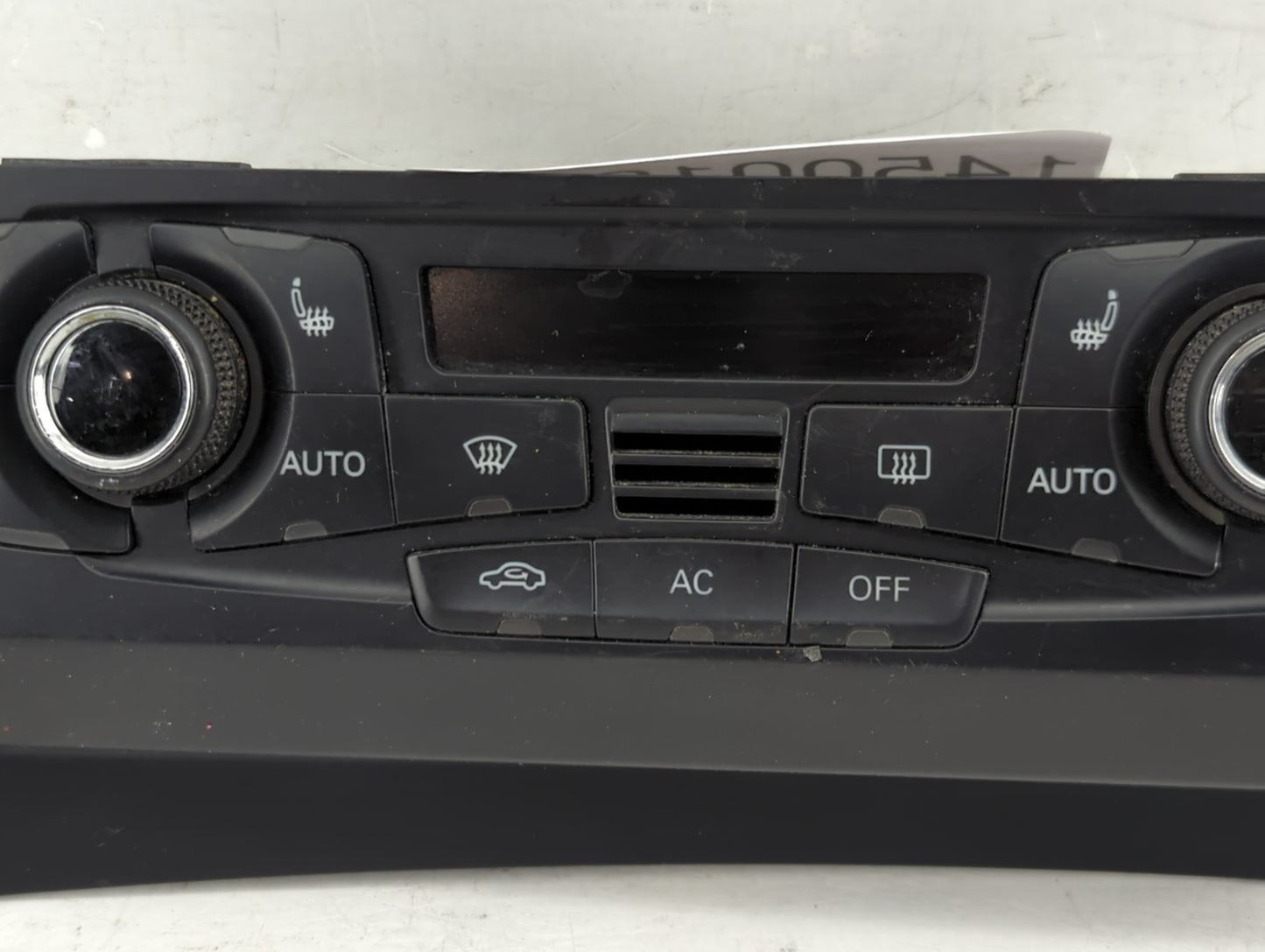 2009-2012 Audi A4 Climate Control Module Temperature AC/Heater Replacement P/N:8T1 820 043 AQ Fits Fits 2008 2009 2010 2011 
