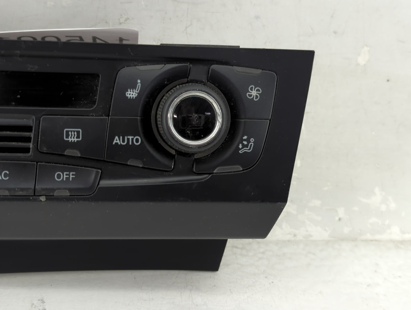 2009-2012 Audi A4 Climate Control Module Temperature AC/Heater Replacement P/N:8T1 820 043 AQ Fits Fits 2008 2009 2010 2011 