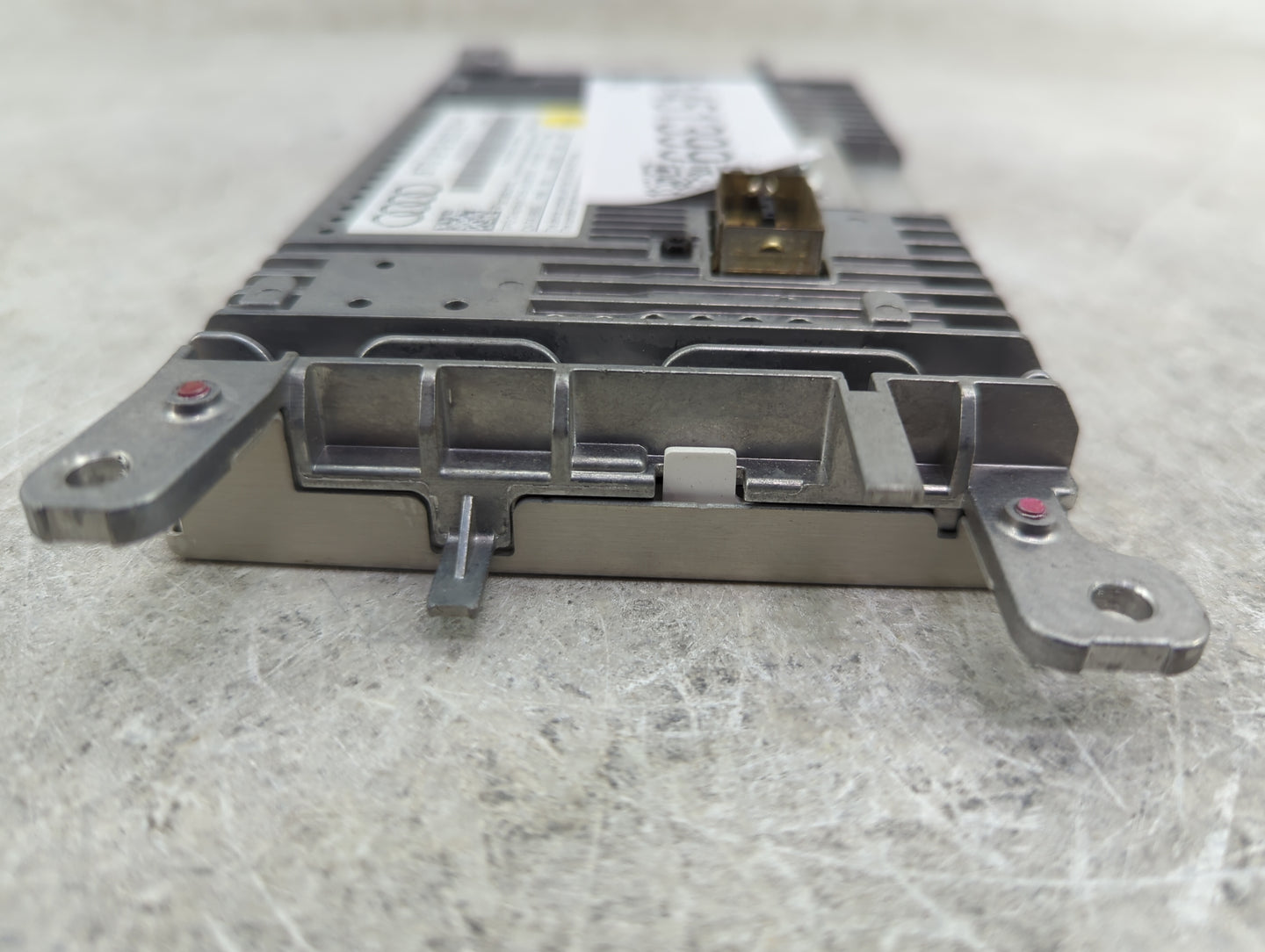 2009-2016 Audi A4 Information Display Screen - Oemusedautoparts1.com