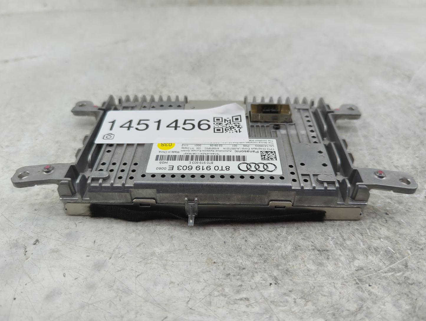 2009-2016 Audi A4 Information Display Screen - Oemusedautoparts1.com