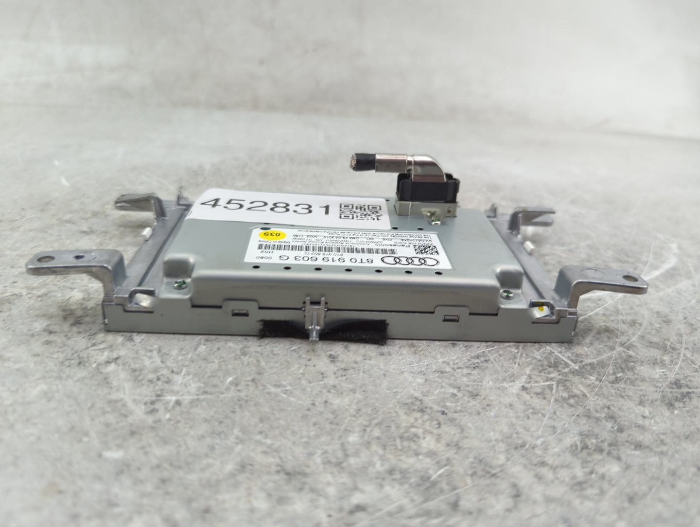 2009-2016 Audi A4 Information Display Screen - Oemusedautoparts1.com