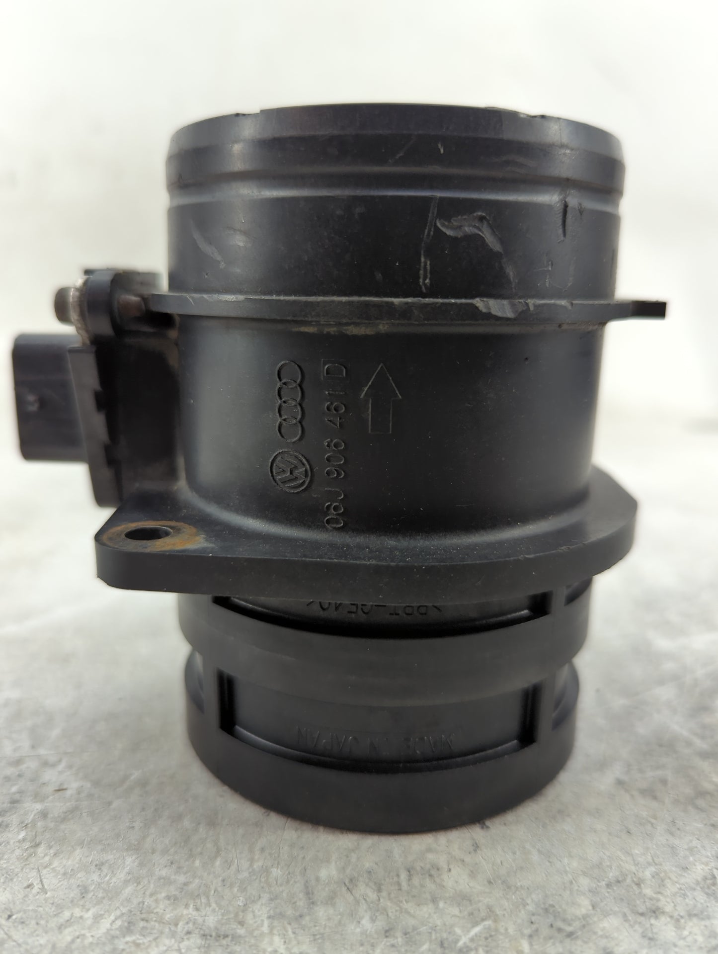2009-2012 Audi A4 Mass Air Flow Meter Maf - Oemusedautoparts1.com