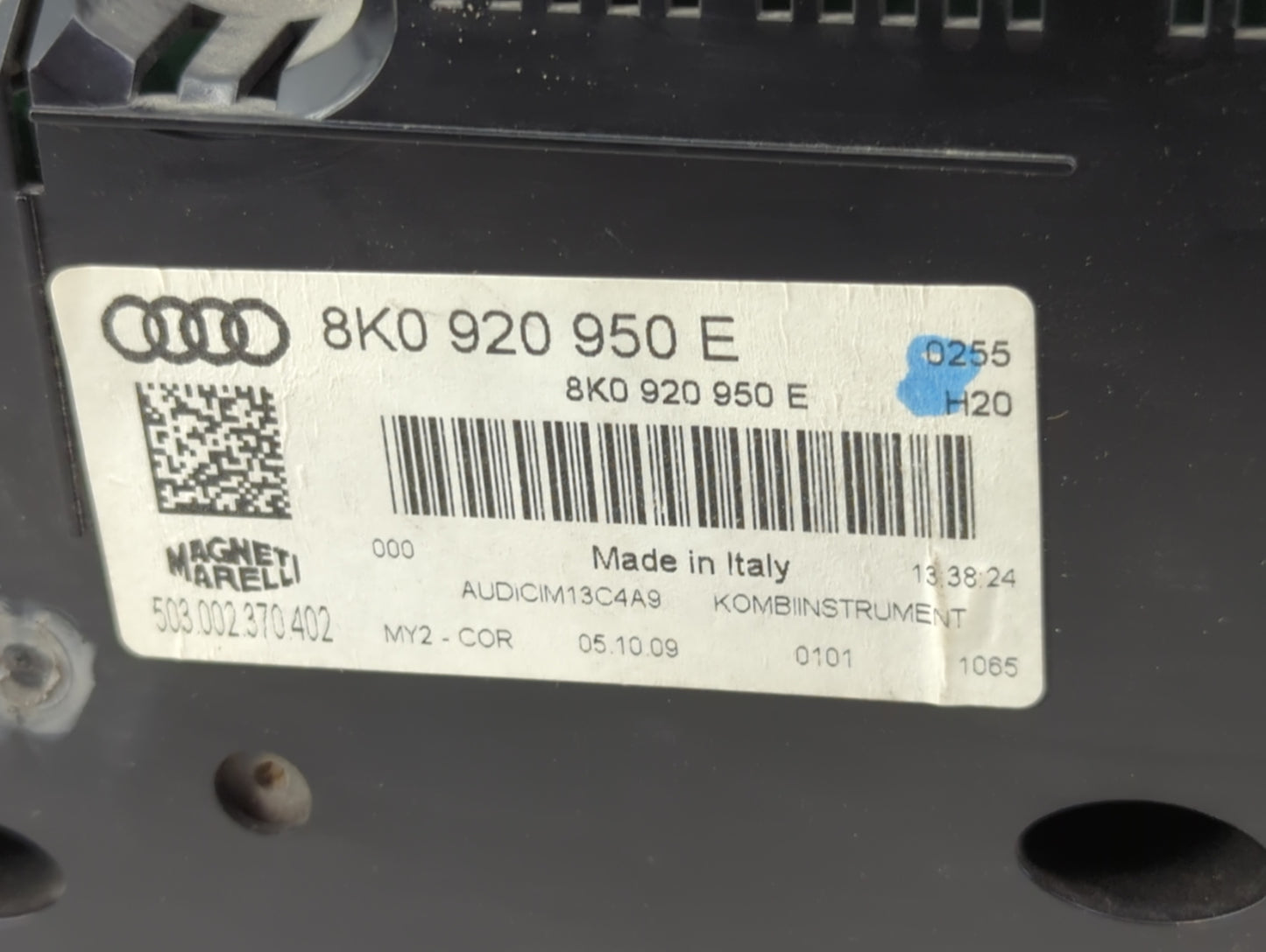2010-2012 Audi A4 Instrument Cluster Speedometer Gauges P/N:8K0 920 950 E Miles: Fits Fits 2010 2011 2012 OEM Used Auto Part