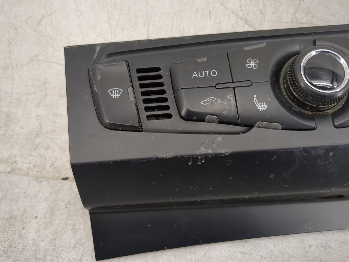 2009-2012 Audi A4 Climate Control Module Temperature AC/Heater Replacement P/N:8T1 820 043 AN Fits Fits 2008 2009 2010 2011 