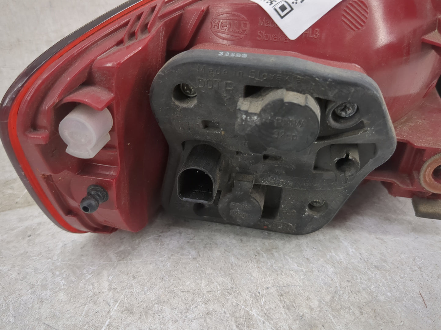 2009-2012 Audi A4 Tail Light Assembly Passenger Right OEM P/N:PP-T20 Fits Fits 2009 2010 2011 2012 OEM Used Auto Parts - Oem