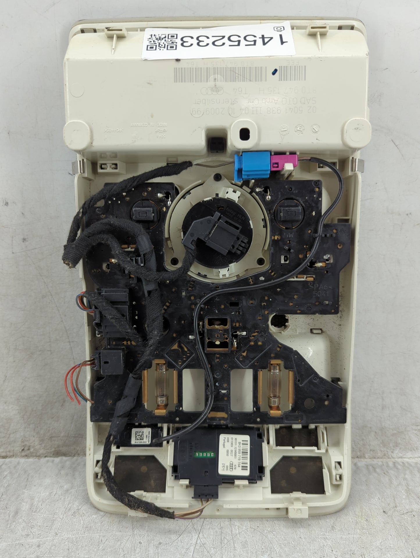2010 Audi A4 Overhead Roof Console - Oemusedautoparts1.com