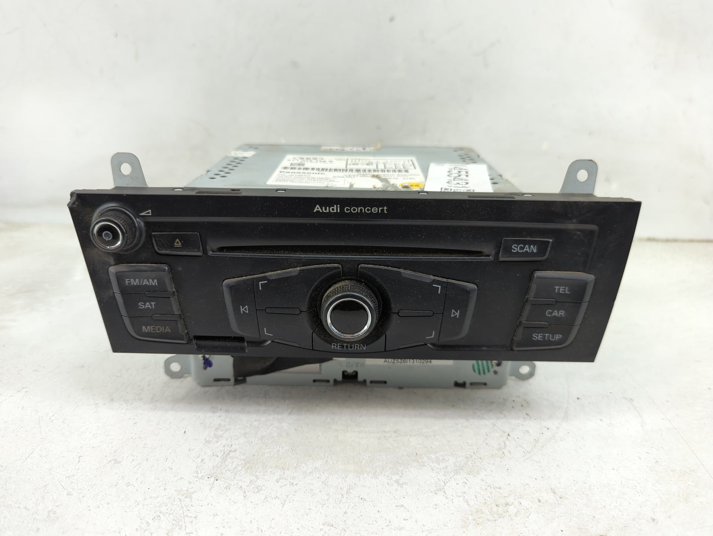 2010-2012 Audi A4 Radio AM FM Cd Player Receiver Replacement P/N:8T1 035 186 R Fits Fits 2010 2011 2012 2013 2014 2015 2016 