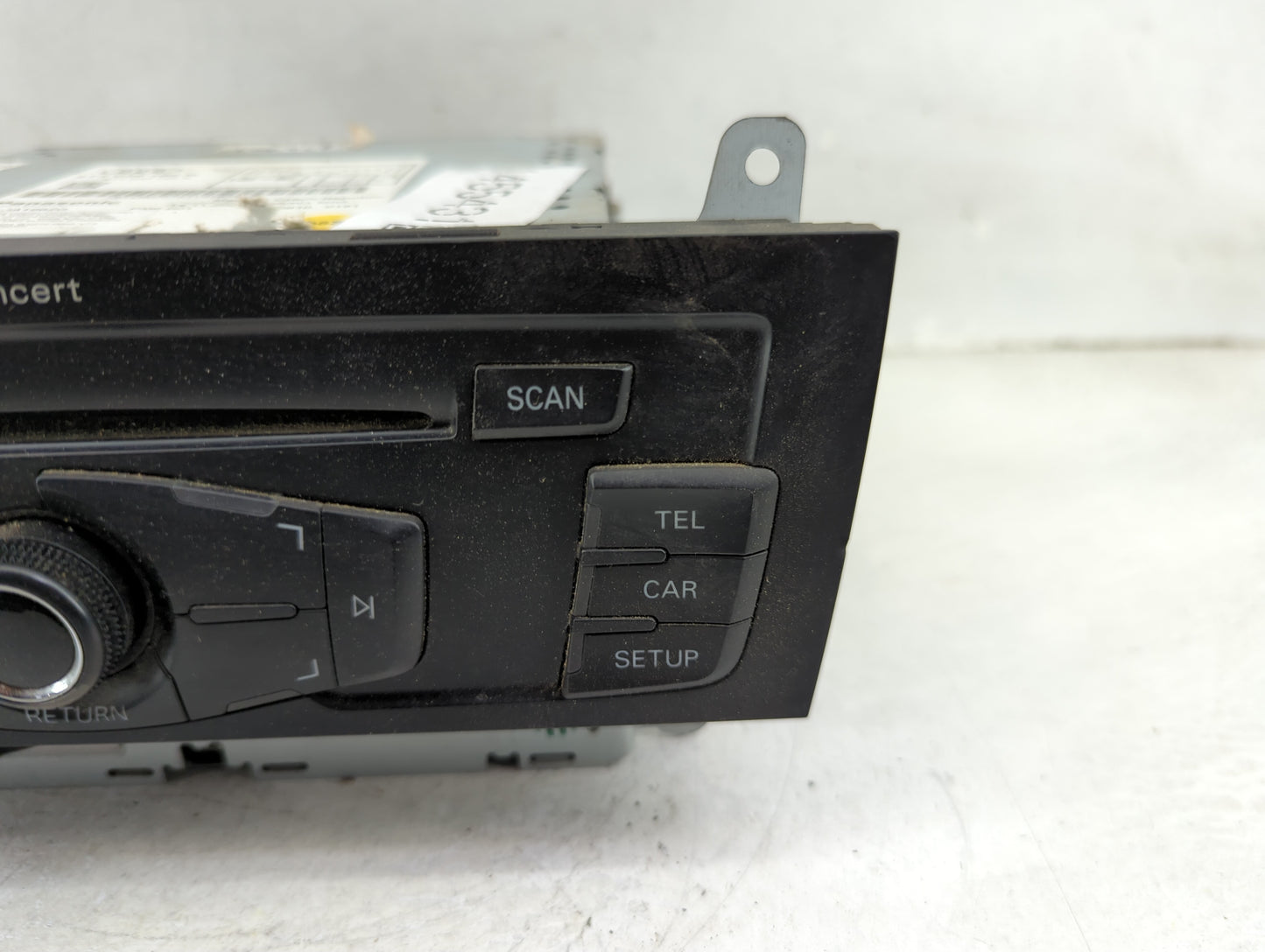 2010-2012 Audi A4 Radio AM FM Cd Player Receiver Replacement P/N:8T1 035 186 R Fits Fits 2010 2011 2012 2013 2014 2015 2016 