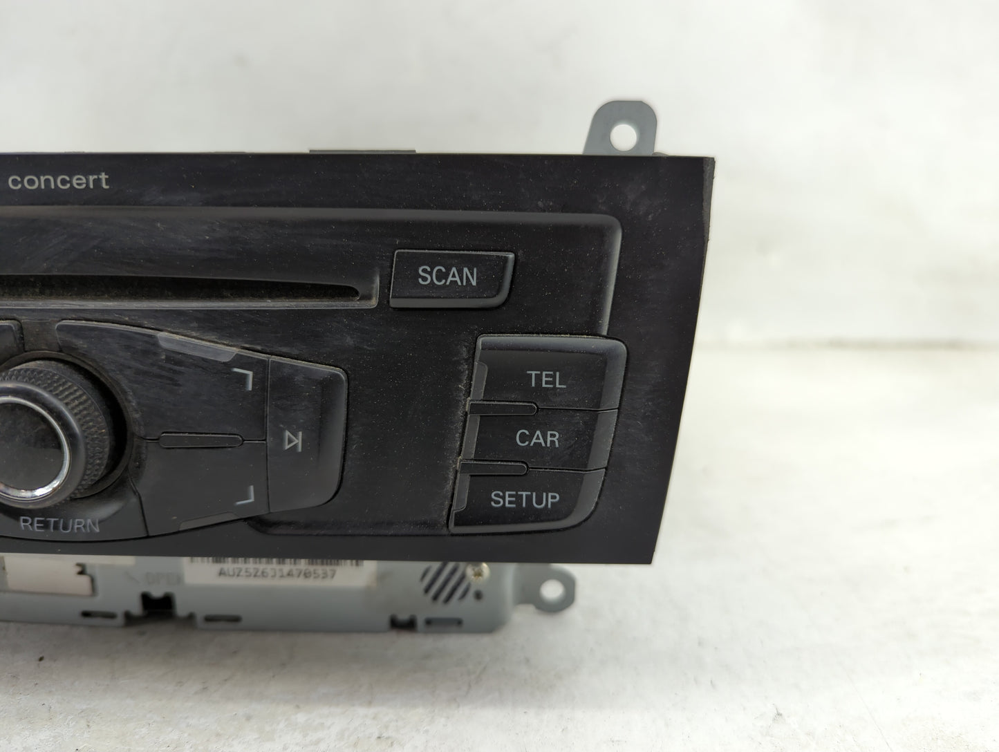 2010-2012 Audi A4 Radio AM FM Cd Player Receiver Replacement P/N:8T1035186R CQ-JA1962G Fits OEM Used Auto Parts - Oemusedaut