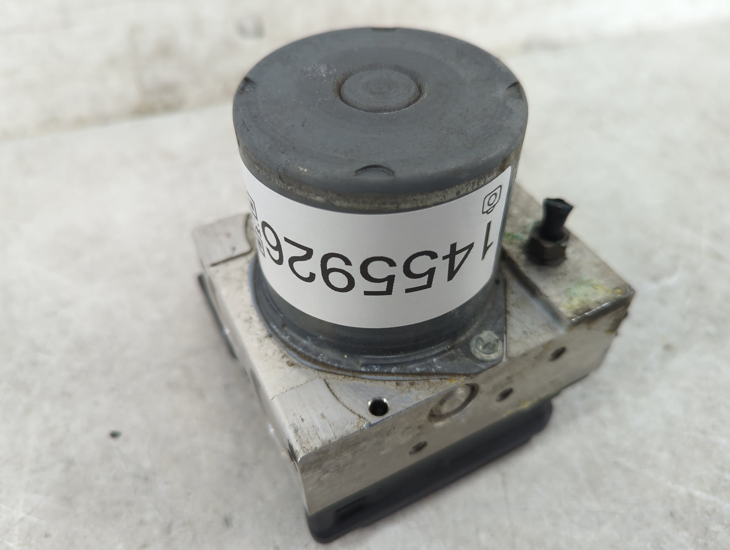 2010-2012 Audi A4 ABS Pump Control Module Replacement P/N:0 265 236 191 Fits Fits 2010 2011 2012 OEM Used Auto Parts - Oemus