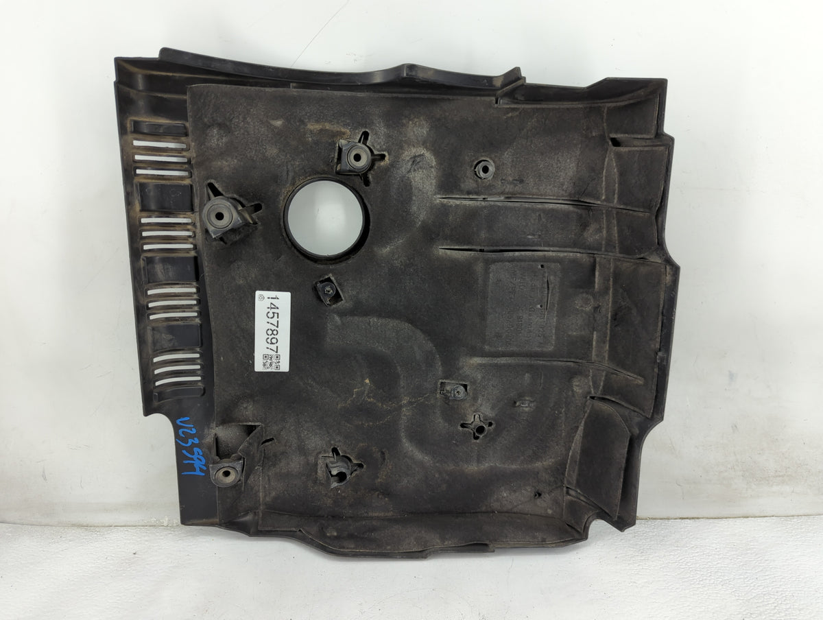 2010 Audi A4 Engine Cover - Oemusedautoparts1.com
