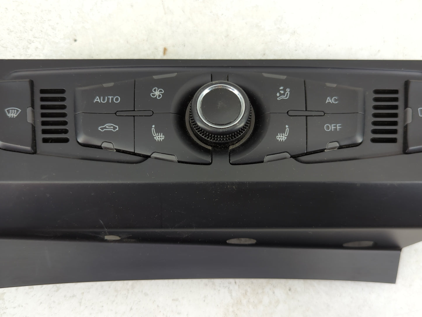 2009-2012 Audi A4 Climate Control Module Temperature AC/Heater Replacement P/N:8T1 820 043 AN Fits Fits 2008 2009 2010 2011 