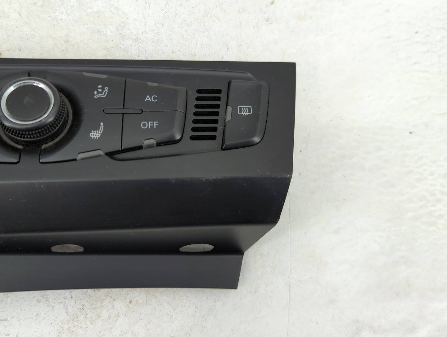 2009-2012 Audi A4 Climate Control Module Temperature AC/Heater Replacement P/N:8T1 820 043 AN Fits Fits 2008 2009 2010 2011 