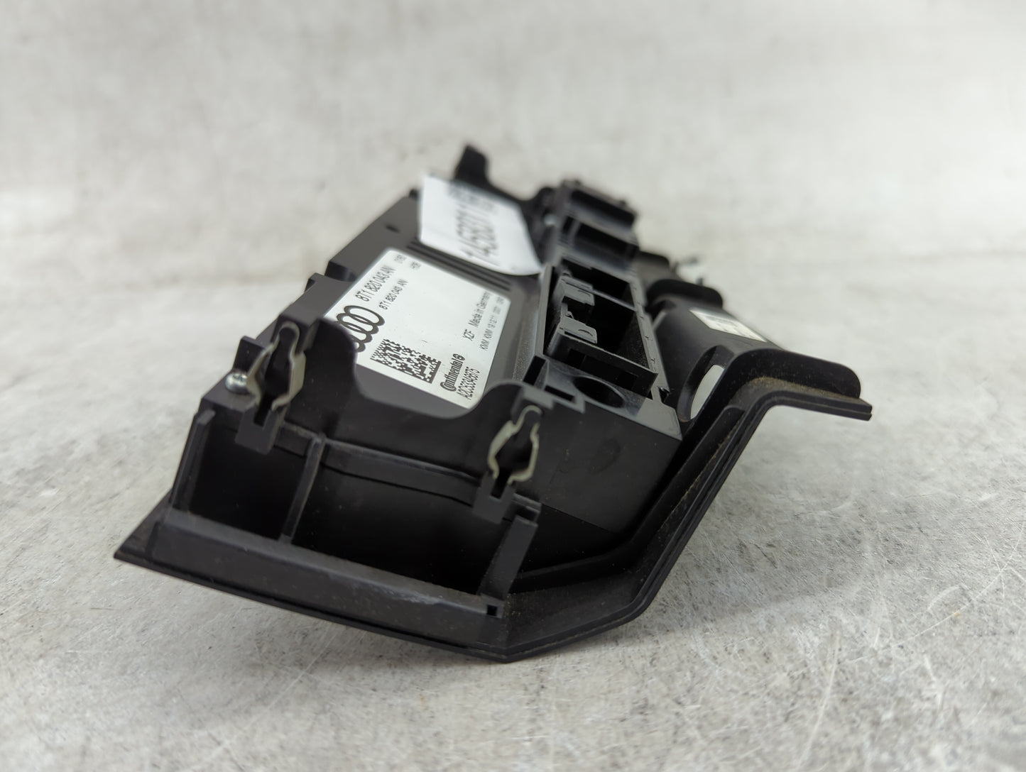 2009-2012 Audi A4 Climate Control Module Temperature AC/Heater Replacement P/N:8T1 820 043 AN Fits Fits 2008 2009 2010 2011 