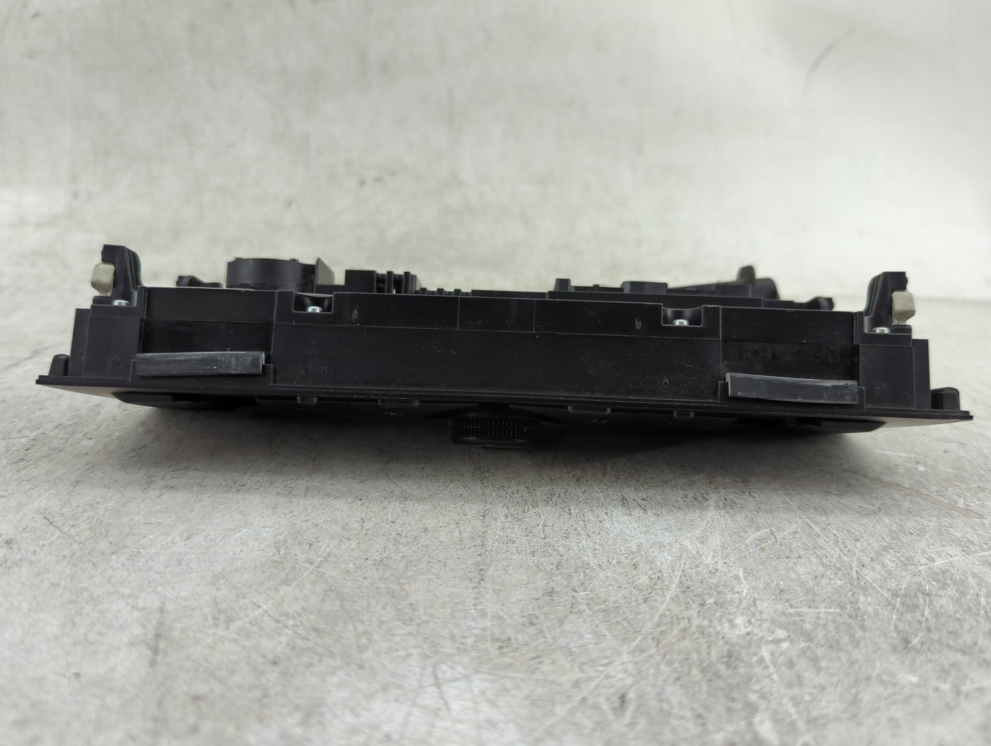 2009-2012 Audi A4 Climate Control Module Temperature AC/Heater Replacement P/N:8T1 820 043 AN Fits Fits 2008 2009 2010 2011 