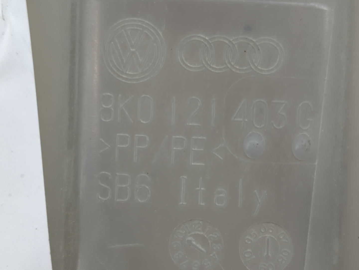 2009-2012 Audi A4 Radiator Coolant Overflow Expansion Tank Bottle 1459445 - Oemusedautoparts1.com