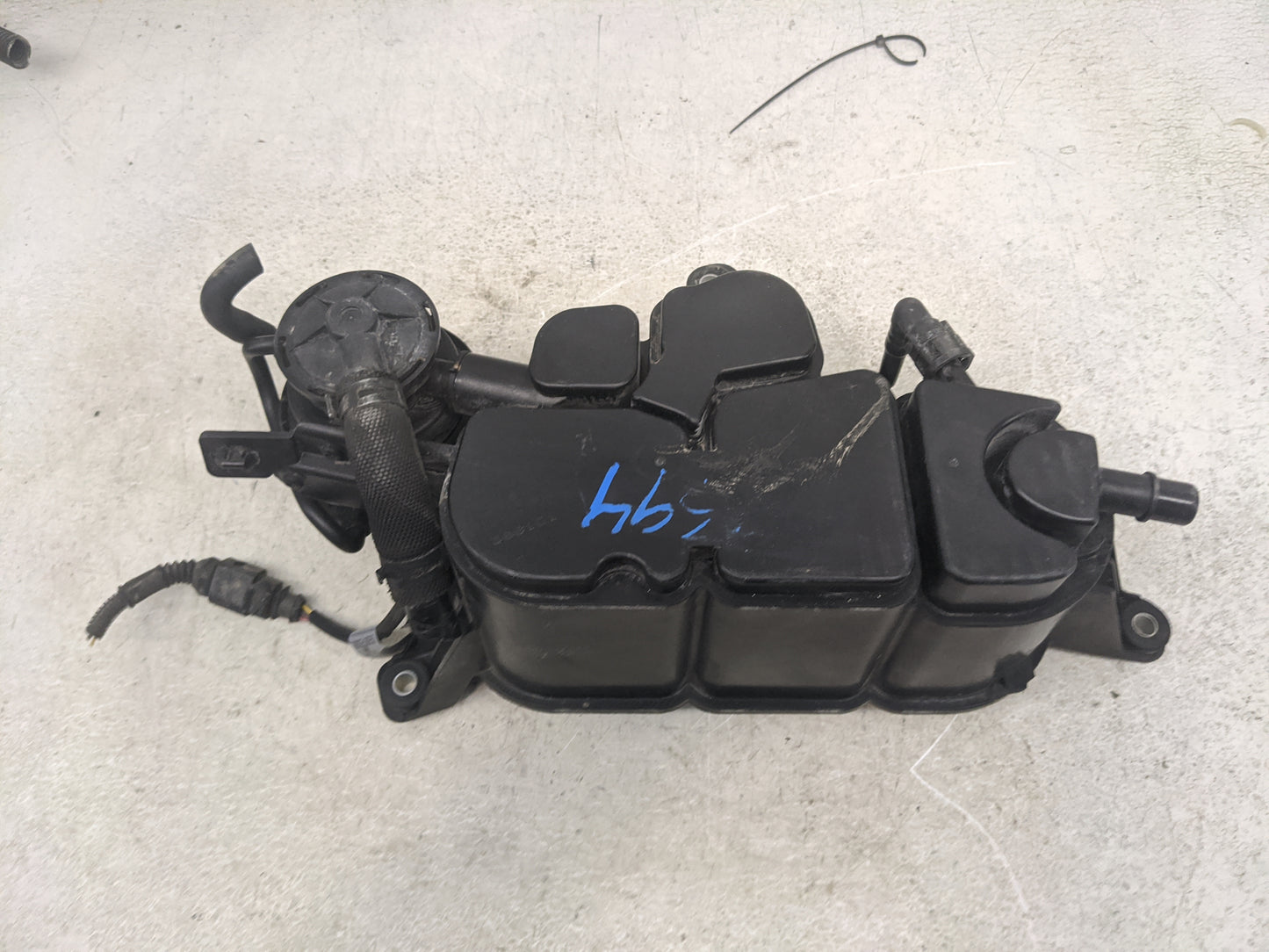 2010 Audi A4 Fuel Vapor Charcoal Canister 1462104 - Oemusedautoparts1.com