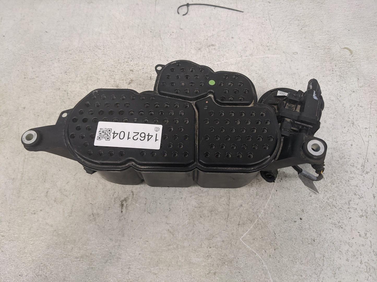 2010 Audi A4 Fuel Vapor Charcoal Canister 1462104 - Oemusedautoparts1.com