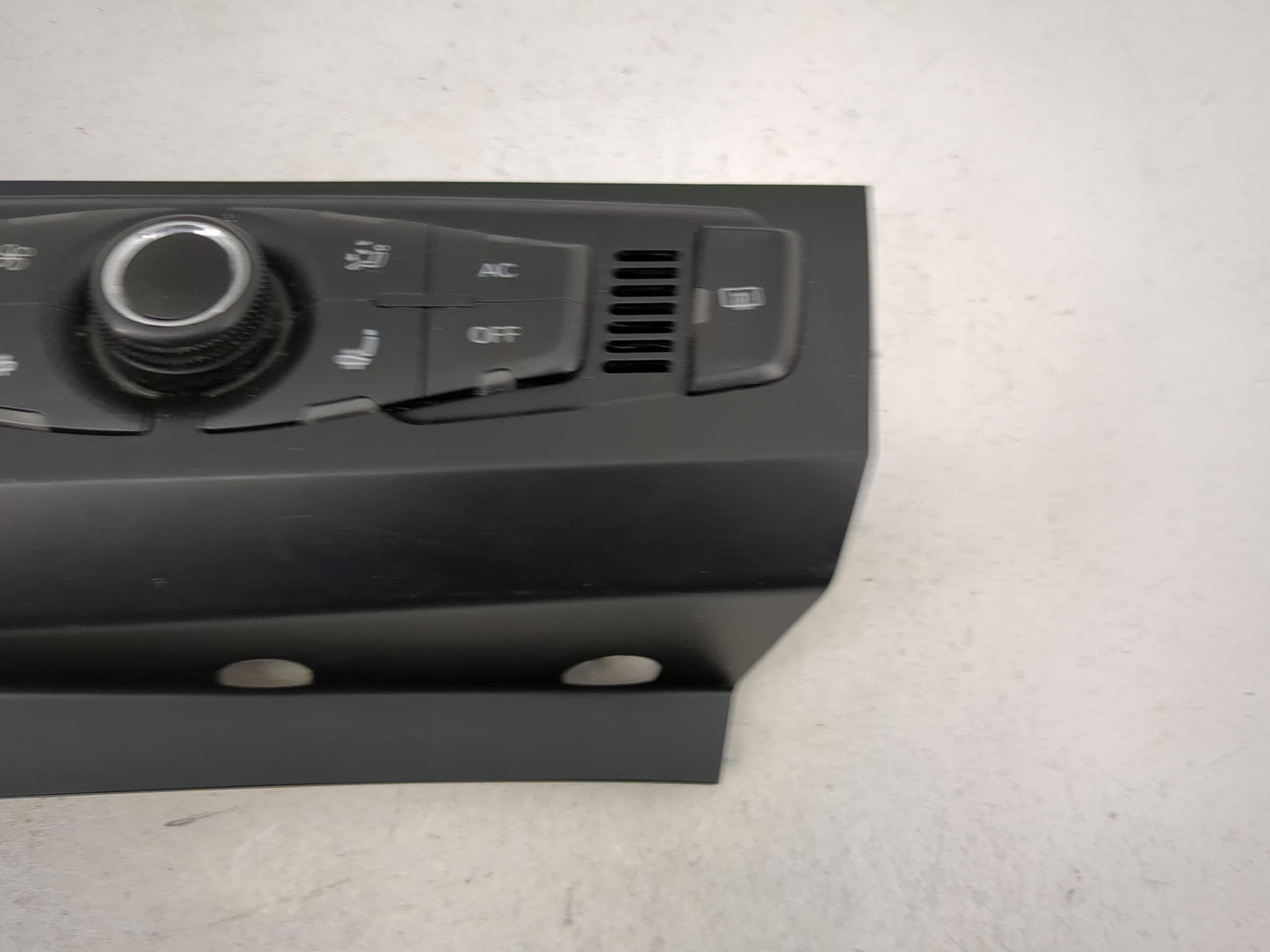 2009-2012 Audi A4 Climate Control Module Temperature AC/Heater Replacement P/N:8T1820043AA A2C53307431 Fits OEM Used Auto Pa