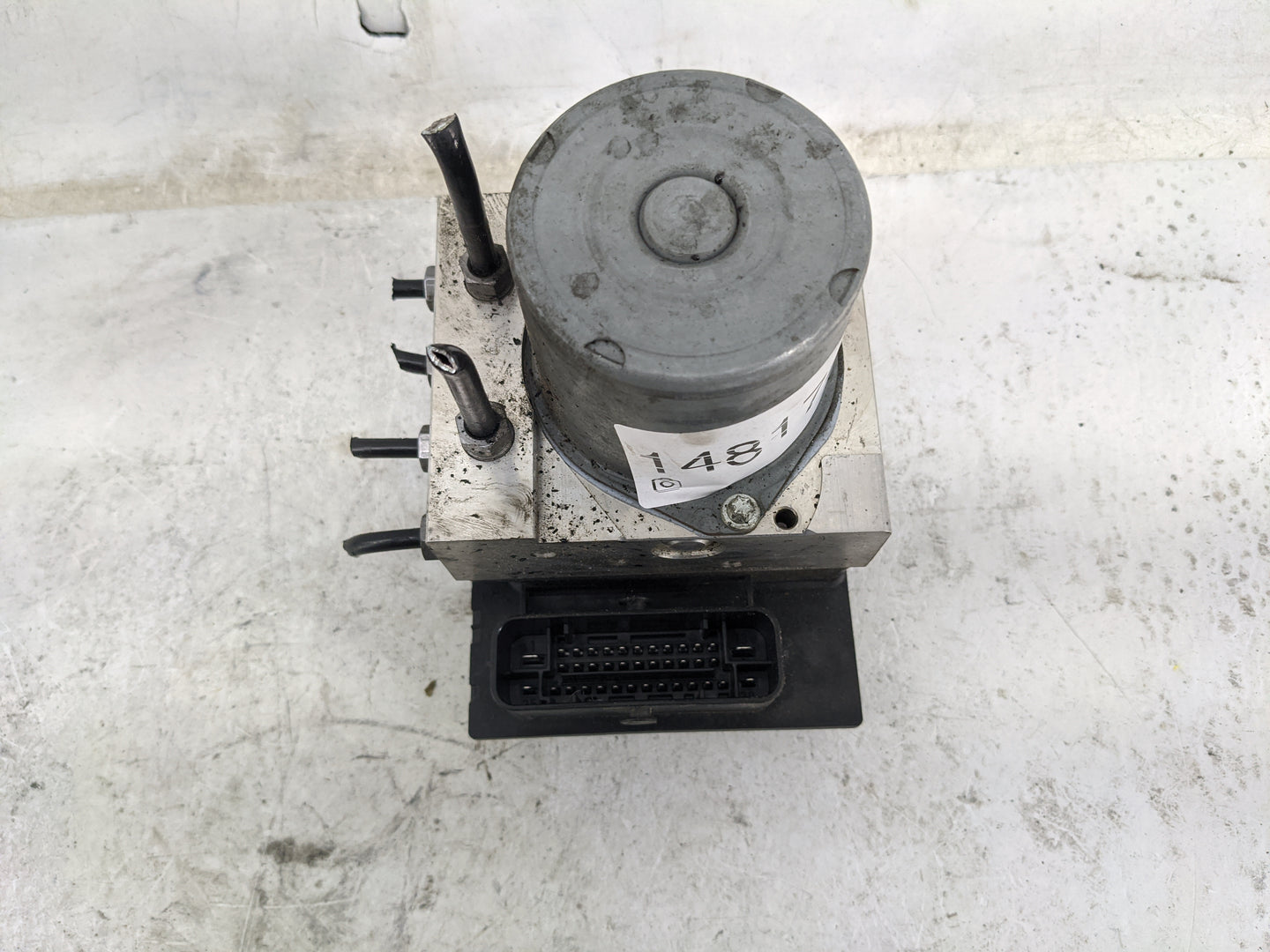 2010-2012 Audi A4 ABS Pump Control Module Replacement P/N:8K0614517FK 0265236191, 8K0907379BT, 0265951171 Fits Fits 2010 201