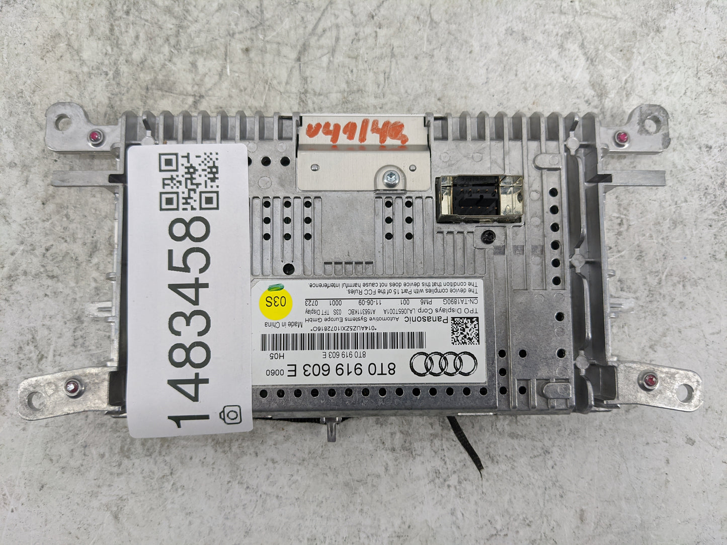 2009-2016 Audi A4 Information Display Screen 1483458 - Oemusedautoparts1.com