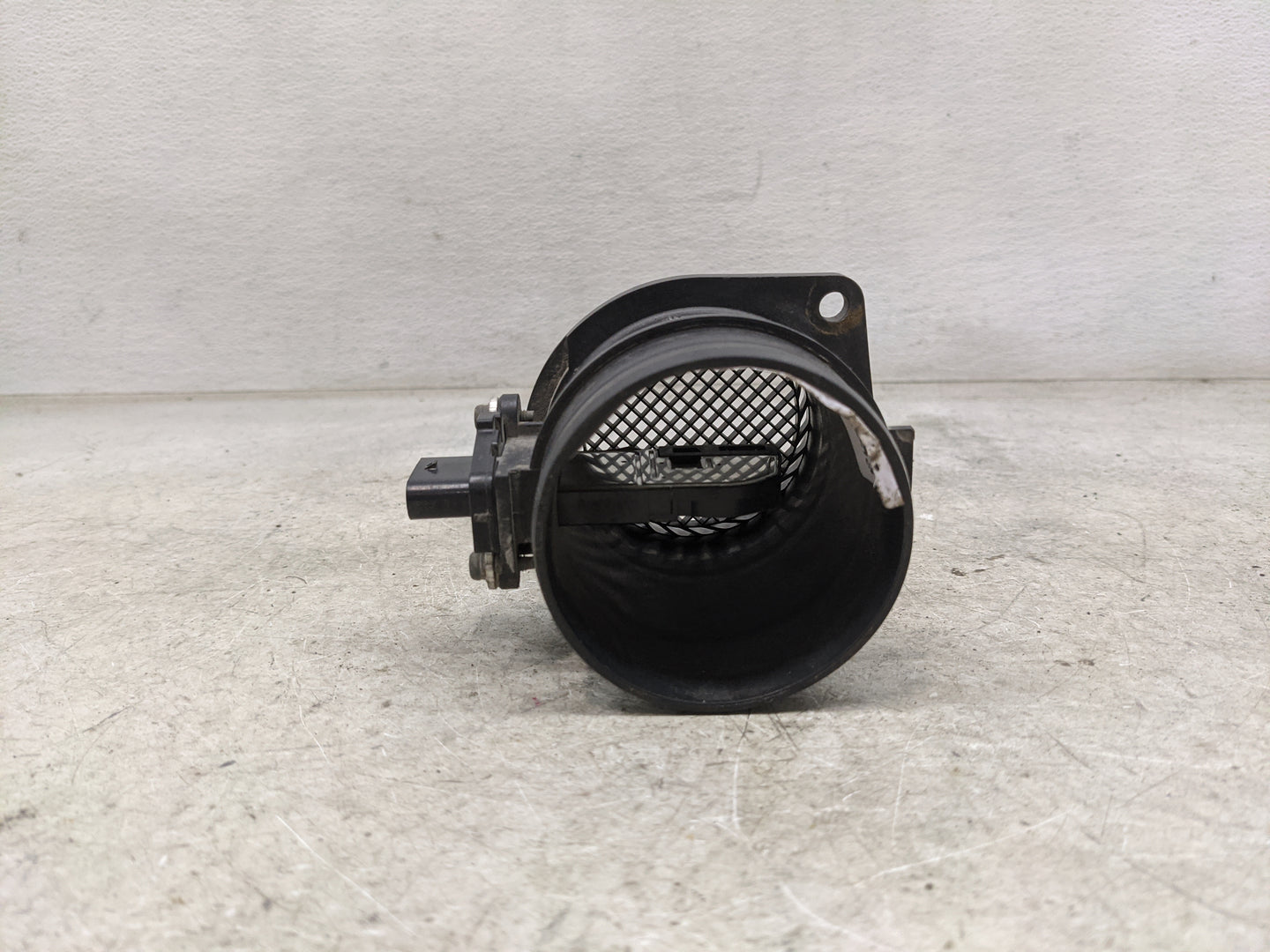 2009-2012 Audi A4 Mass Air Flow Meter Maf 1485371 - Oemusedautoparts1.com