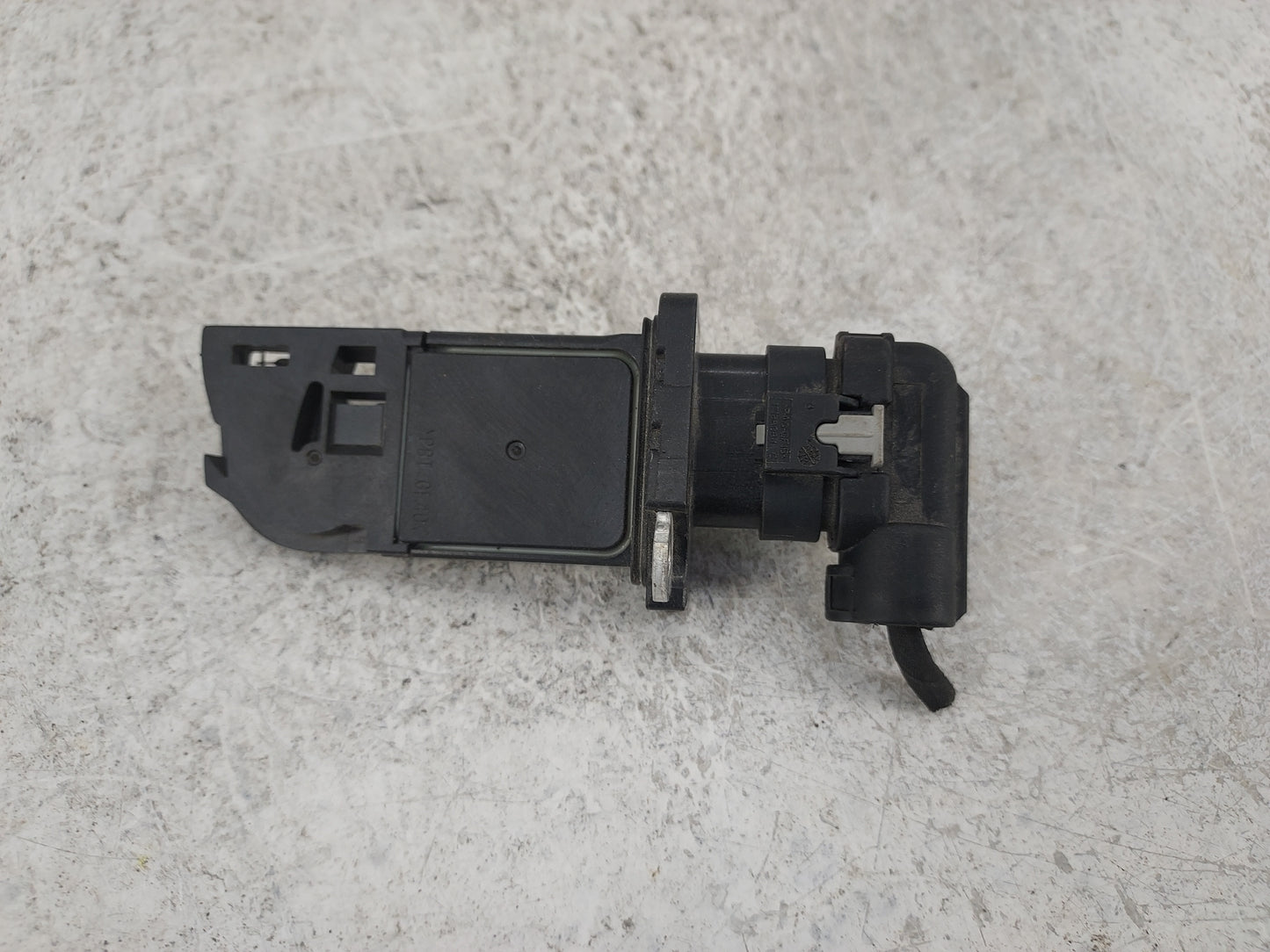 2009-2012 Audi A4 Mass Air Flow Meter Maf 1487592 - Oemusedautoparts1.com