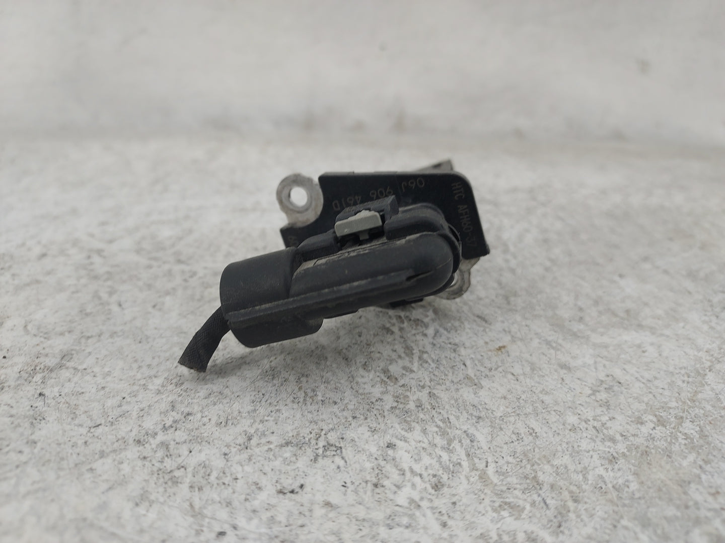 2009-2012 Audi A4 Mass Air Flow Meter Maf 1487592 - Oemusedautoparts1.com