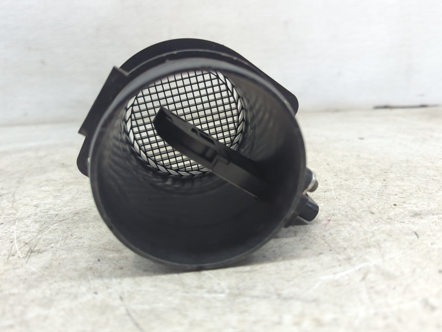 2009-2012 Audi A4 Mass Air Flow Meter Maf 1489870 - Oemusedautoparts1.com
