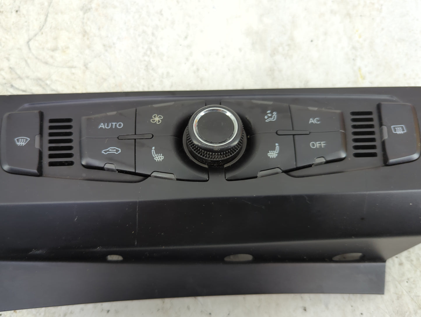 2009-2012 Audi A4 Climate Control Module Temperature AC/Heater Replacement P/N:8T1820043AN A2C53346675 Fits OEM Used Auto Pa