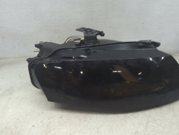 2009-2012 Audi A4 Passenger Right Oem Head Light Headlight Lamp 1499744 - Oemusedautoparts1.com