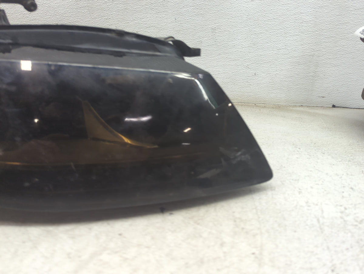 2009-2012 Audi A4 Passenger Right Oem Head Light Headlight Lamp 1499744 - Oemusedautoparts1.com