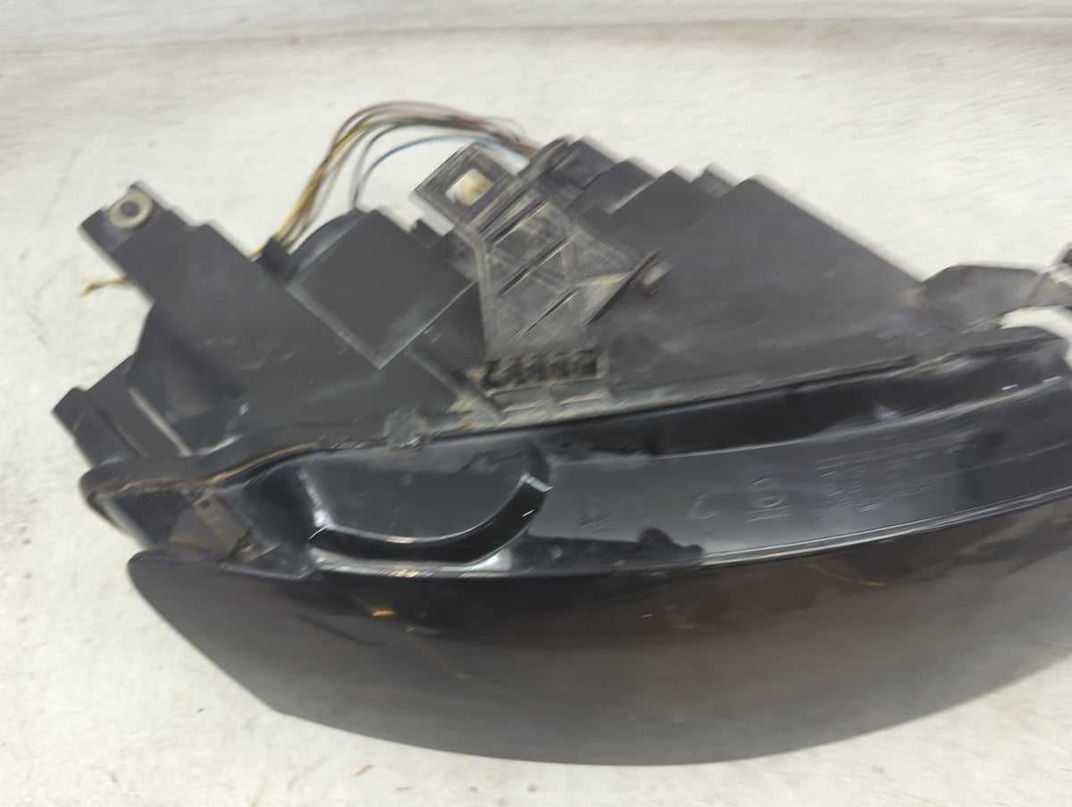 2009-2012 Audi A4 Passenger Right Oem Head Light Headlight Lamp 1499744 - Oemusedautoparts1.com